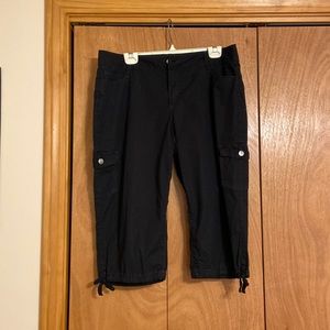 Women’s capris